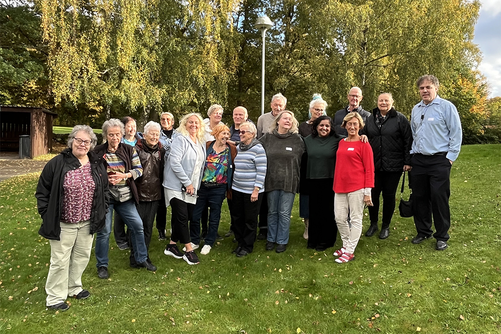 gruppbilde backagården 2025